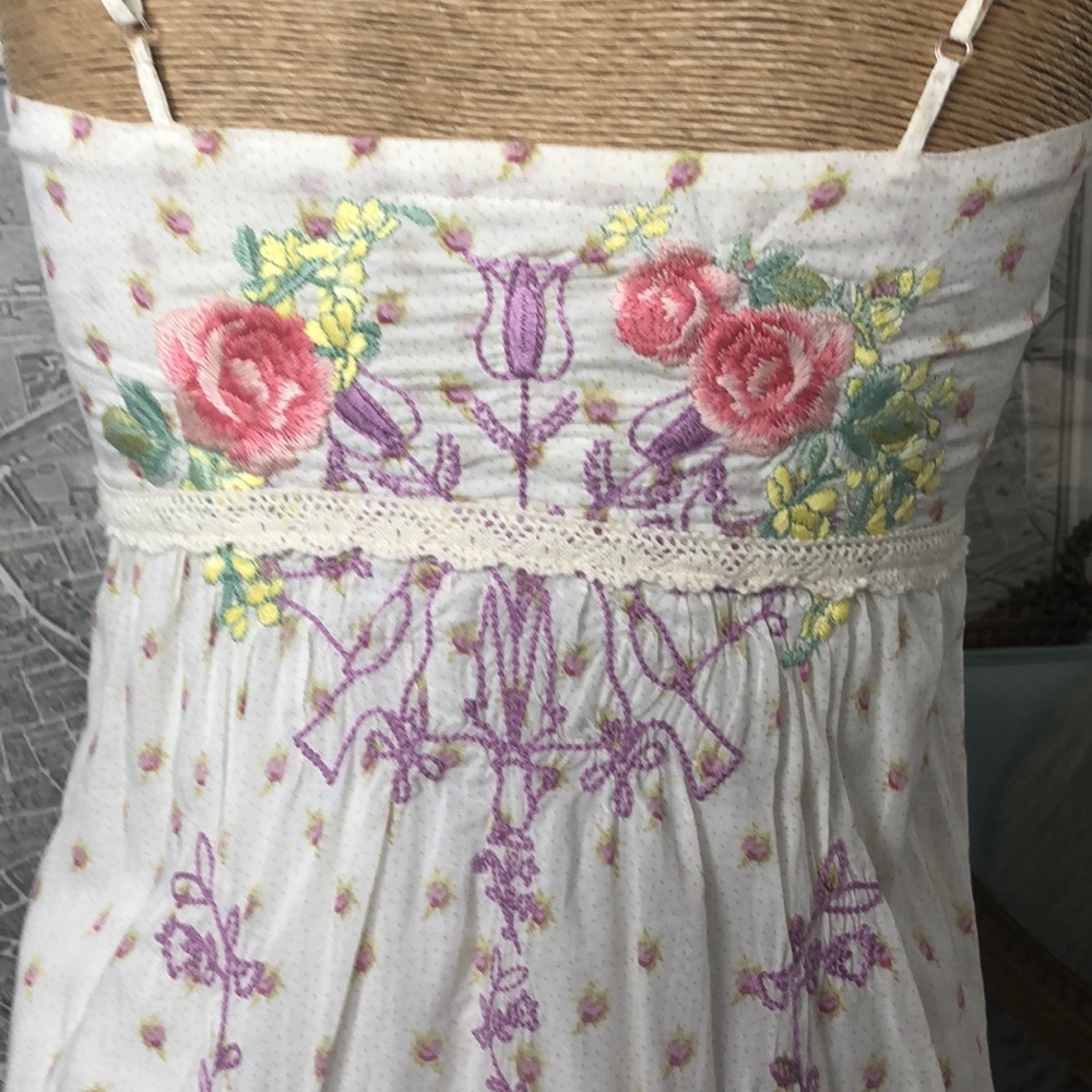 Vintage Johnny Was Los Angeles Boho embroidered dress. Perfect for festivals🤩☀️ - Picture 3 of 8